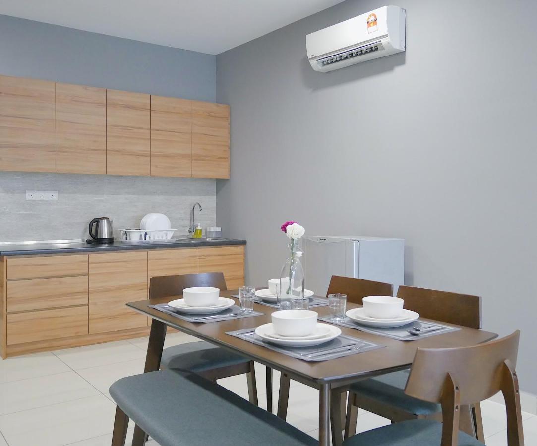 Atria Sofo Suites - بيتالينغ جايا المظهر الخارجي الصورة